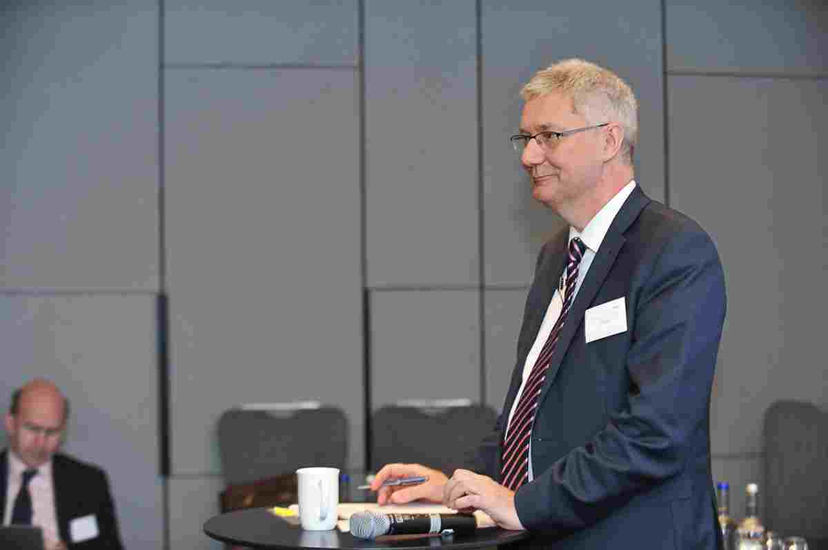Andrew2 Prof Andrew Morris presenting